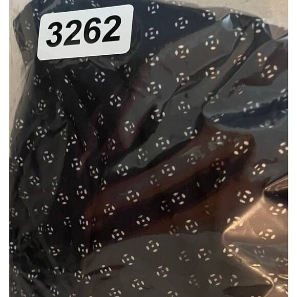 H&M Size 6 Navy Blue Polka Dot Off Shoulder Top - Picture 8 of 8